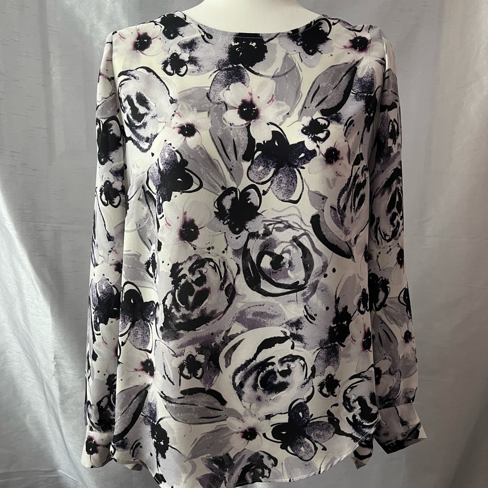 Open back long sleeve blouse